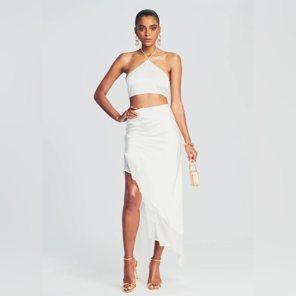 NWT Retrofete White Set - Willing to Sell Seperate - Picture 1 of 5